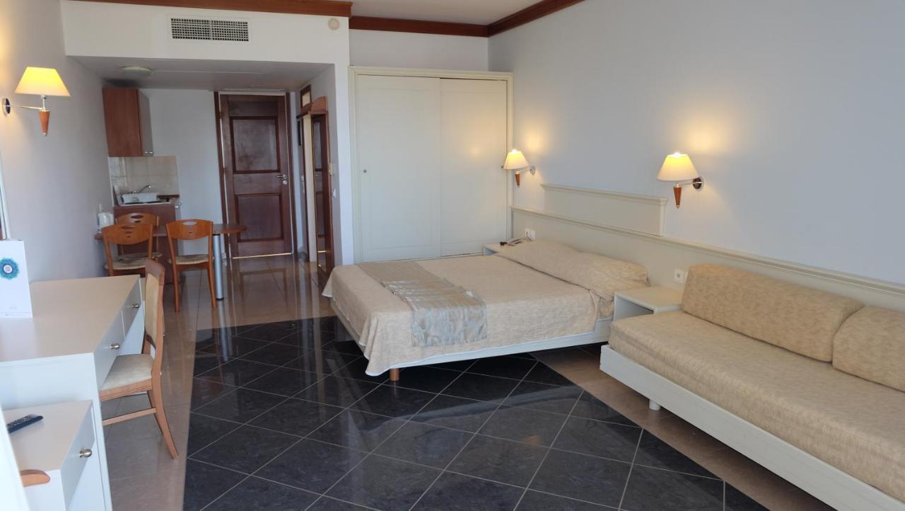 Kipriotis Maris Suites Psalidi  Exterior foto